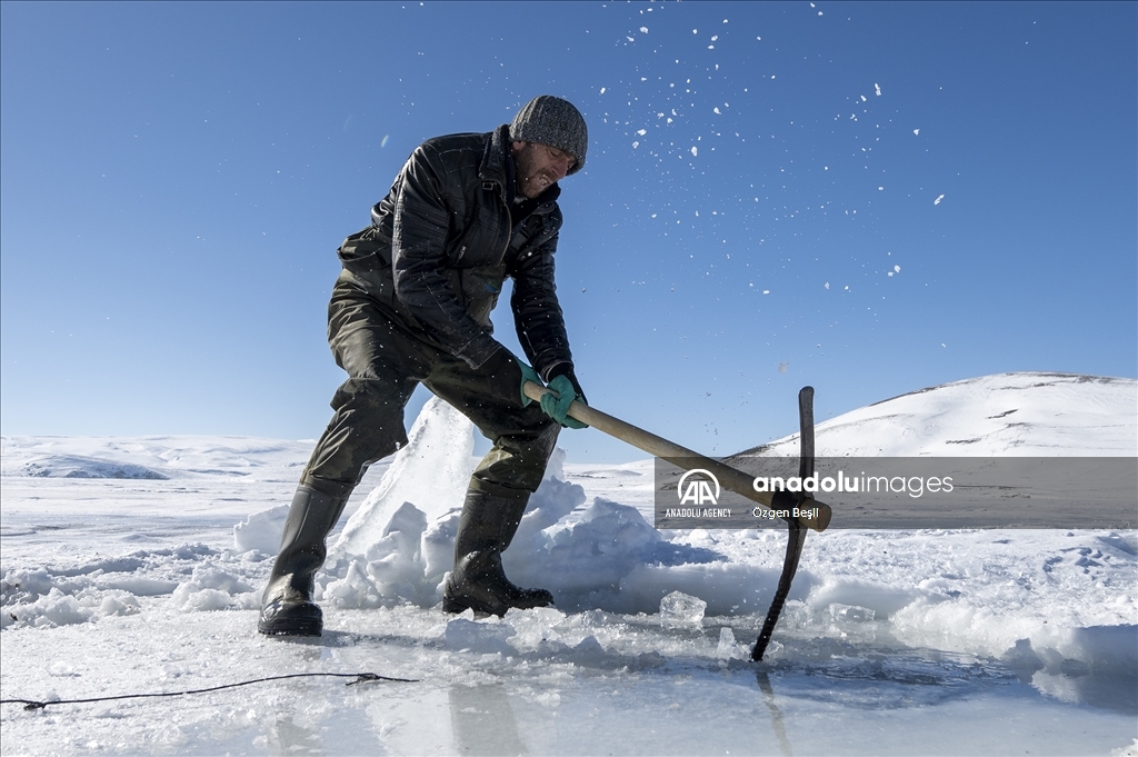 الشرق التركي.. صيد السمك على "طريقة الإسكيمو"