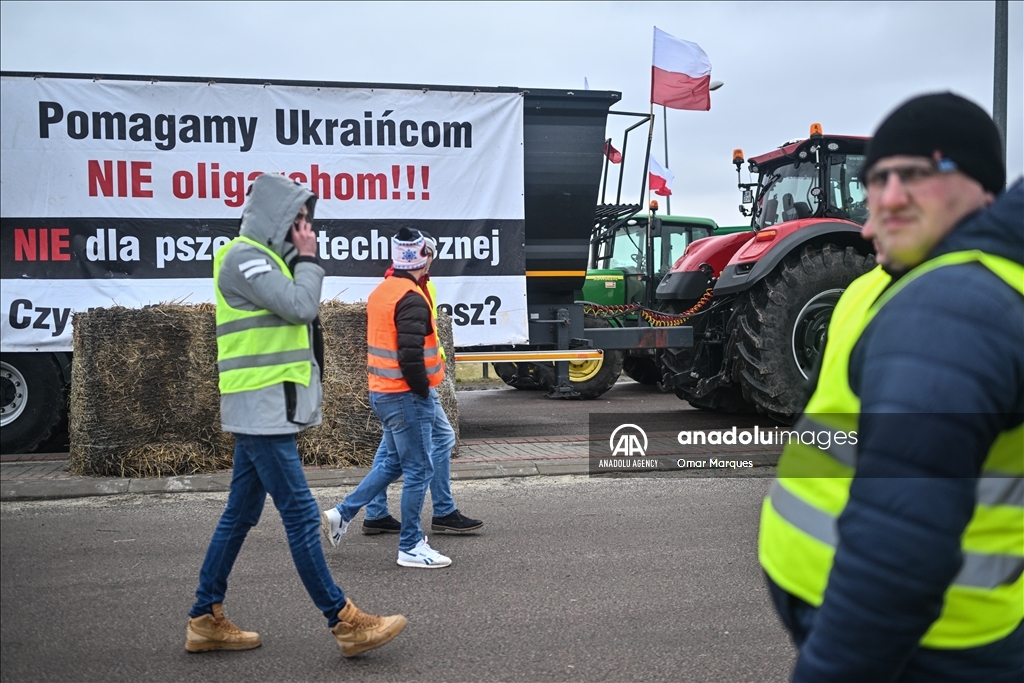 Польские фермеры заблокировали границу с Украиной