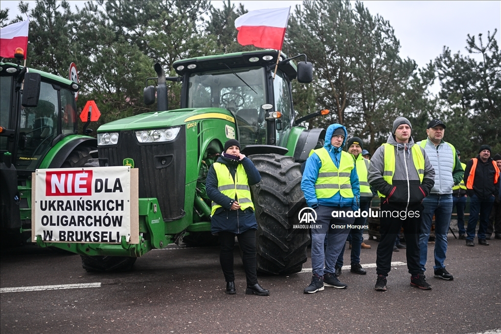 Польские фермеры заблокировали границу с Украиной