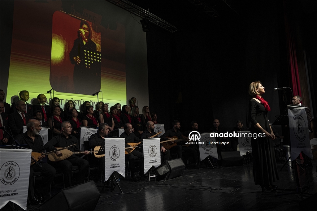 40 yıla yaklaşan öğretmenlik hayatında müzikten kopamadı