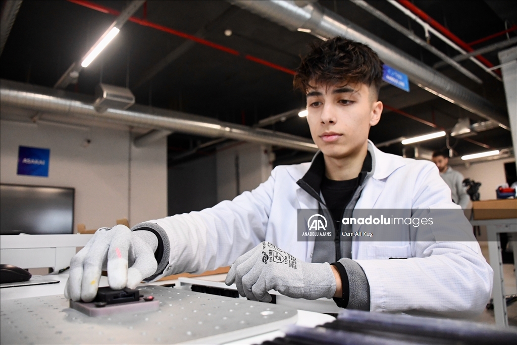 Bilişim Vadisi'nde otonom sürüş ve elektrikli araçlar için teknolojik ürünler üretiliyor
