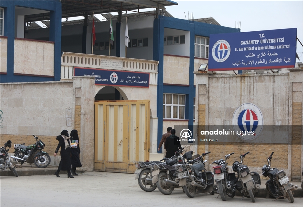 Terörden 7 yıl önce temizlenen Suriye'nin Bab ilçesi yüz binlerce ...