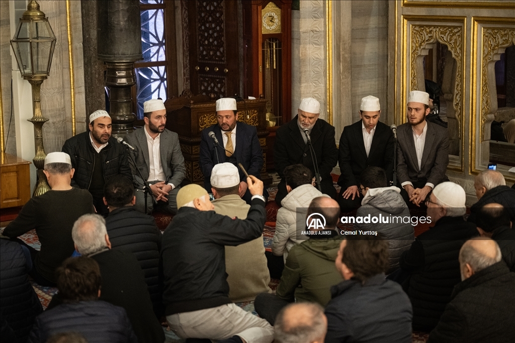 İstanbul'da Berat Kandili idrak edildi