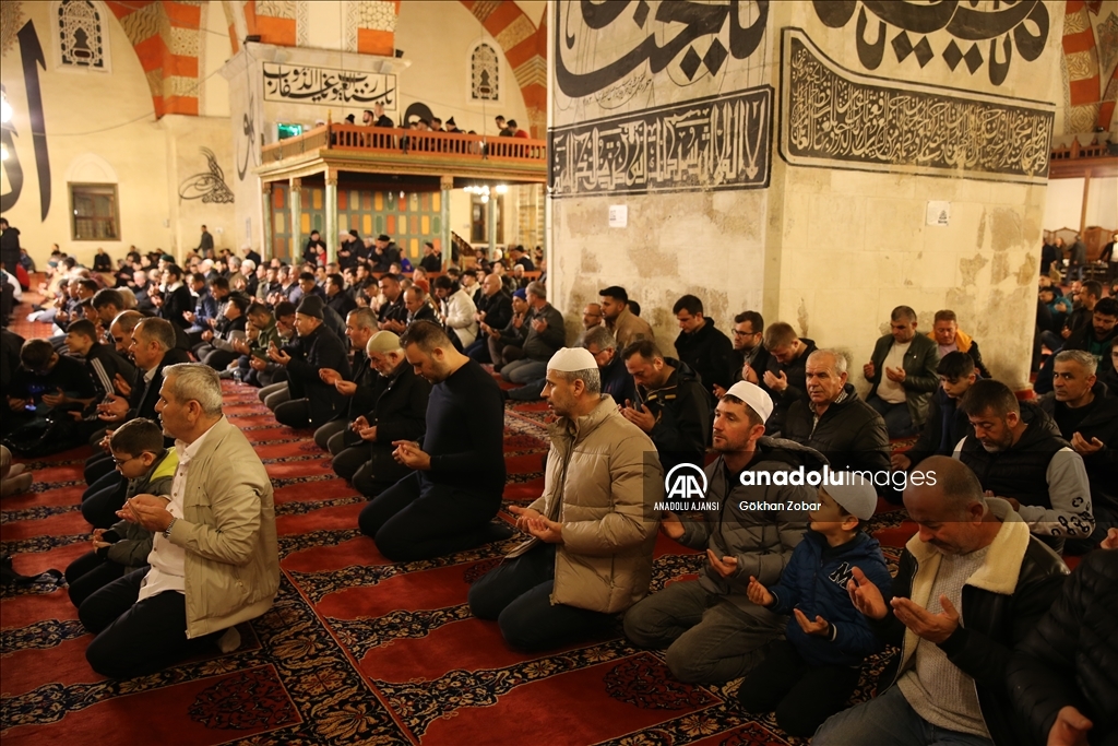 Trakya'da camilerde Berat Kandili programları düzenlendi