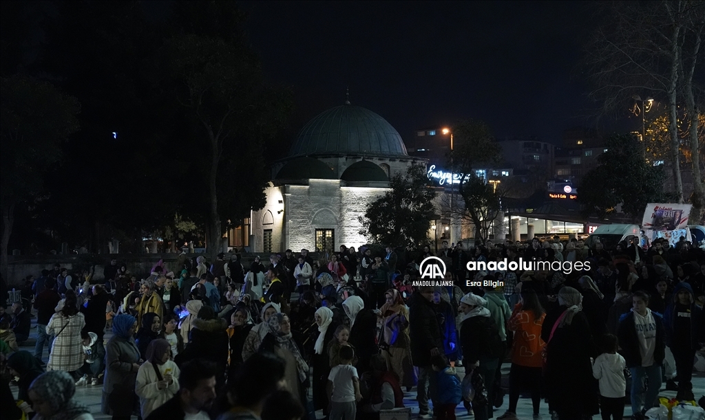 İstanbul'da Berat Kandili idrak edildi