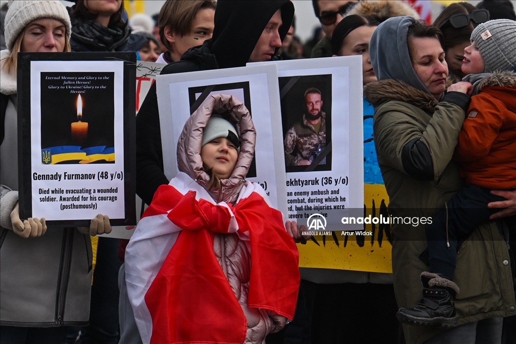 Kanada'da Ukrayna'ya destek gösterisi düzenlendi
