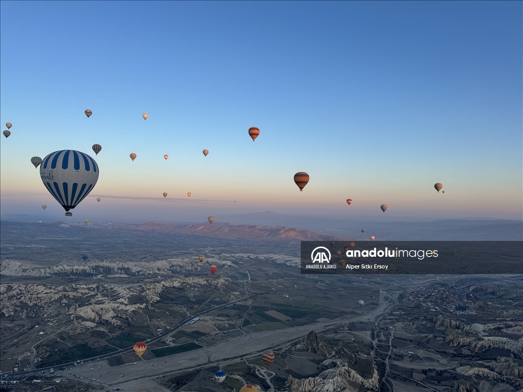 Göreme’de gökyüzü her mevsim rengarenk