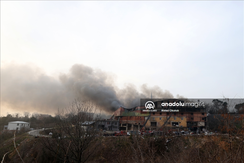 Beykoz'da depoda çıkan yangın kontrol altına alındı