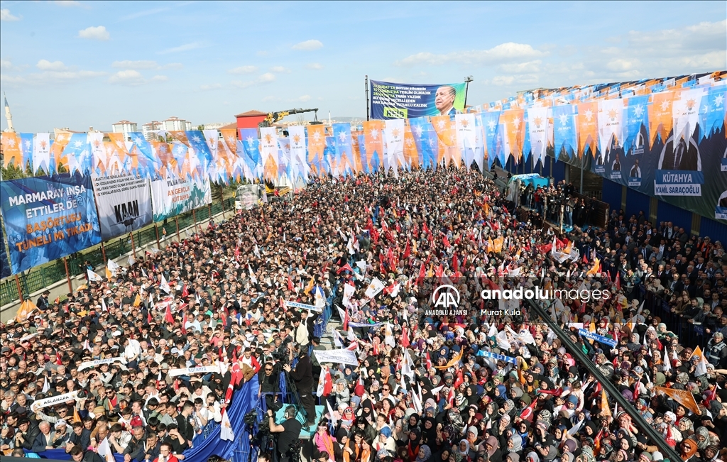 Cumhurbaşkanı Erdoğan, partisinin Kütahya mitingine katıldı