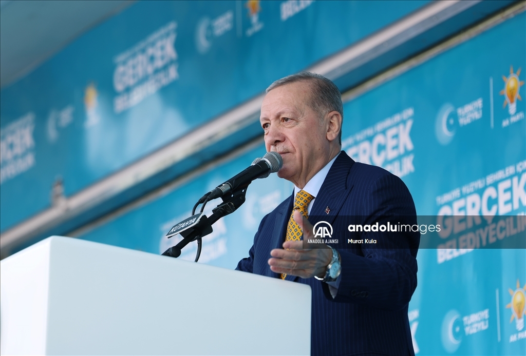 Cumhurbaşkanı Erdoğan, partisinin Kütahya mitingine katıldı