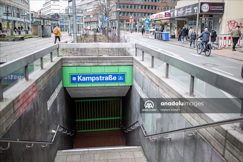 Almanya'da toplu taşıma çalışanları iki günlük greve gitti