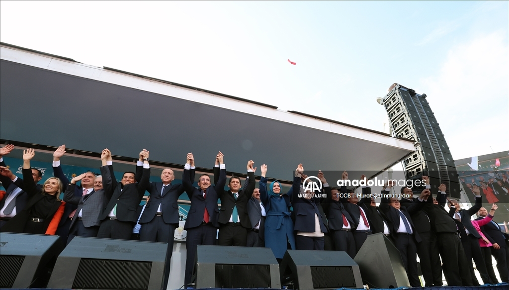 Cumhurbaşkanı ve AK Parti Genel Başkanı Erdoğan, Antalya mitingine katıldı