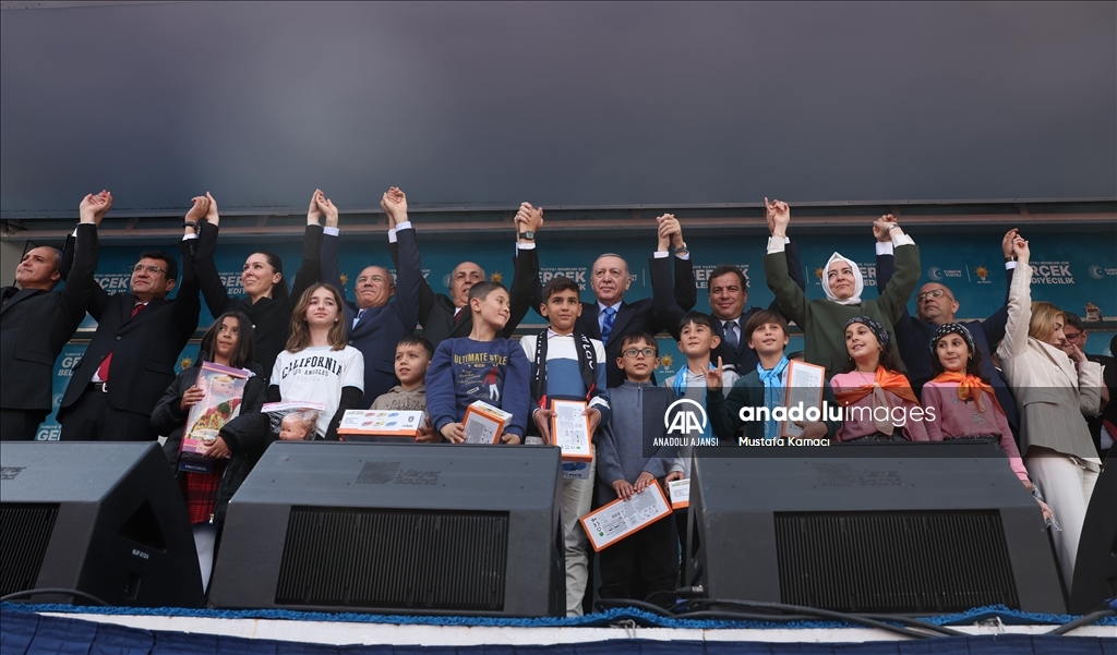 Cumhurbaşkanı Erdoğan, partisinin Muğla mitingine katıldı