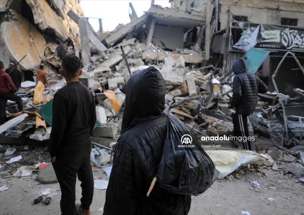 Продолжуваат нападите на израелската армија врз Појасот Газа