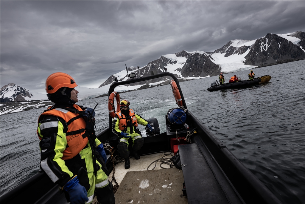 Турецкая научная экспедиция завершила исследования в Антарктике