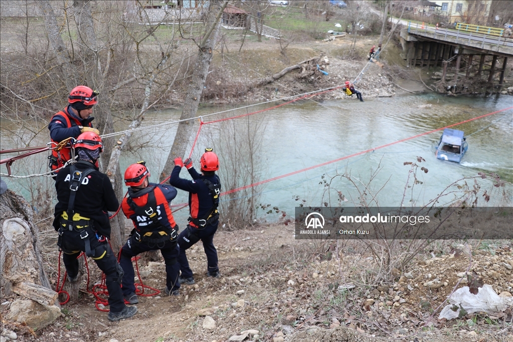 Karabük'te "Saha Uzantılı TAMP Deprem Tatbikatı" yapıldı