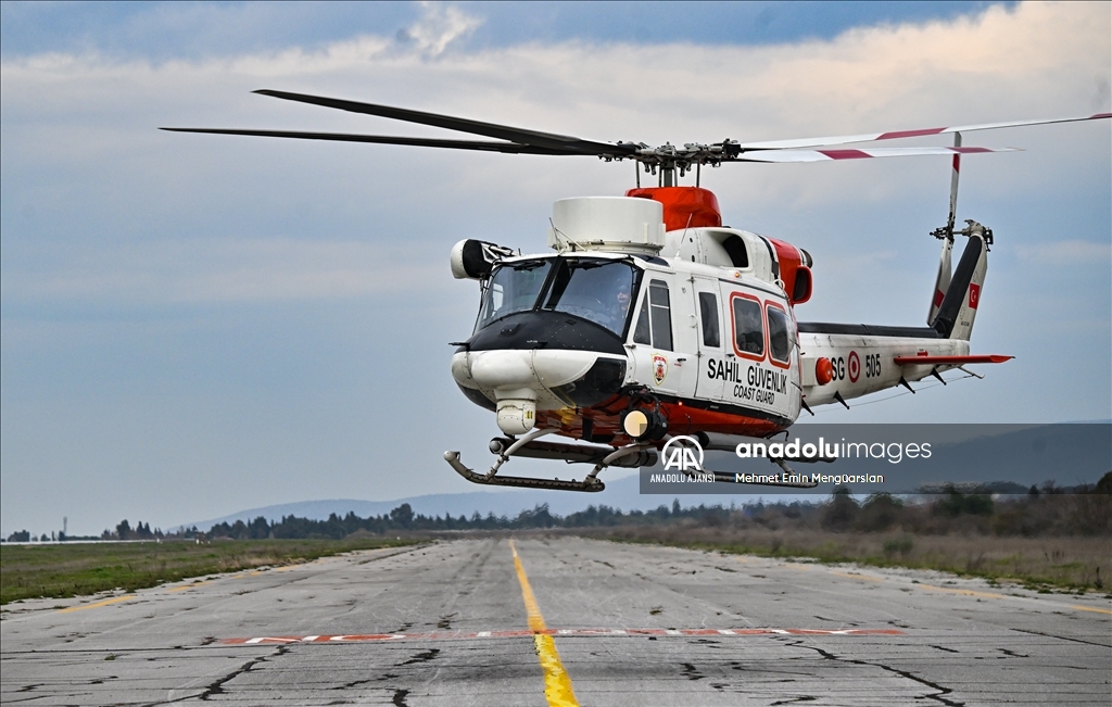 Sahil Güvenliğin kadın pilotları "iki mavi" arasında her an göreve hazır