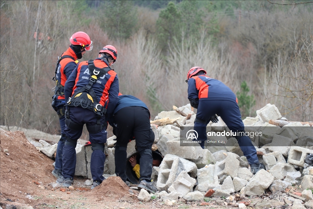 Karabük'te "Saha Uzantılı TAMP Deprem Tatbikatı" yapıldı