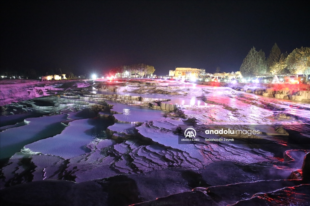 Denizli Hierapolis ören yerinde gece müzeciliğinin tanıtımı yapıldı