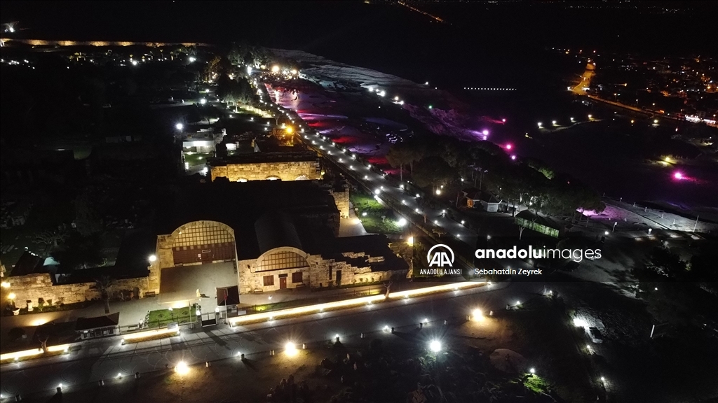 Denizli Hierapolis ören yerinde gece müzeciliğinin tanıtımı yapıldı
