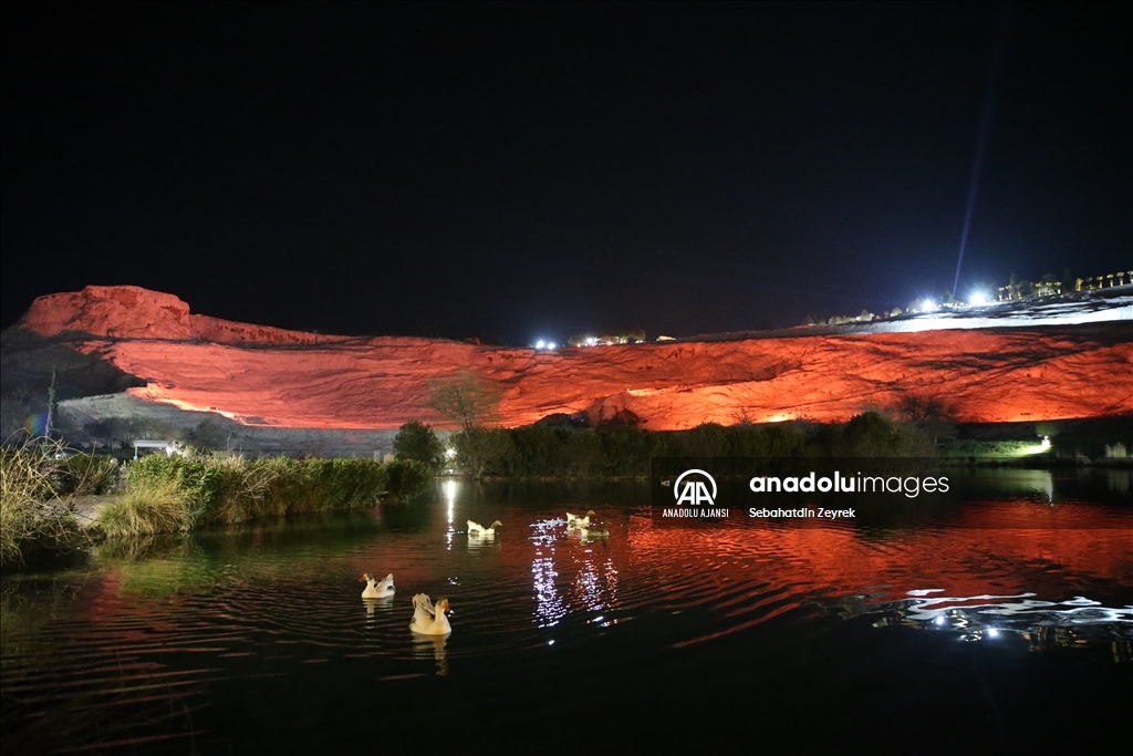Denizli Hierapolis ören yerinde gece müzeciliğinin tanıtımı yapıldı