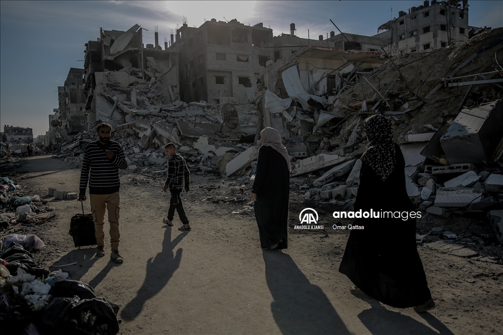 İsrail'in harabeye çevirdiği Gazze kentinde günlük yaşam