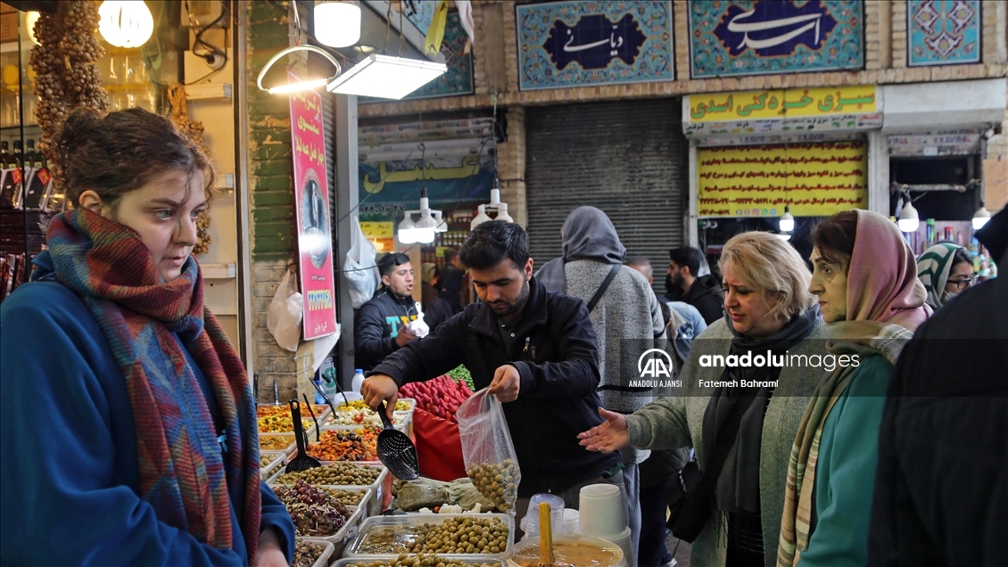 Endonezya ve İran'da ramazan hazırlıkları