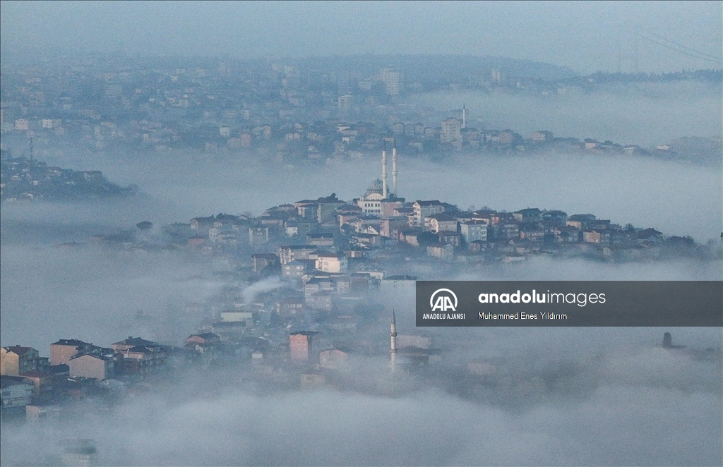 İstanbul'un kuzey ve yüksek kesimlerinde sis etkili oluyor
