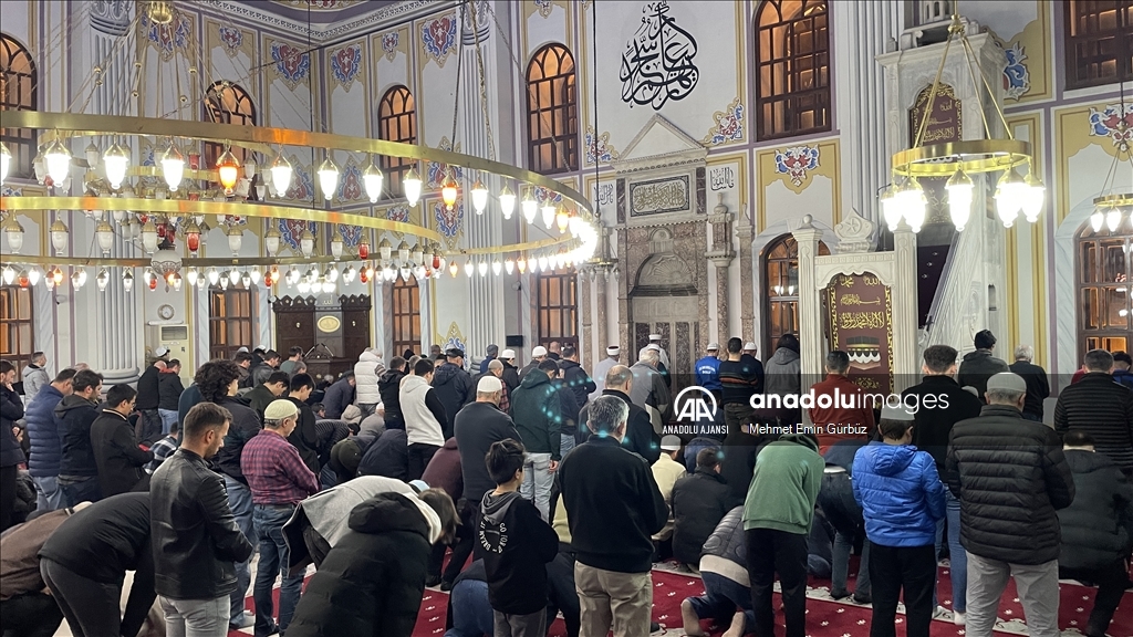 Bolu'da ilk teravih kılındı