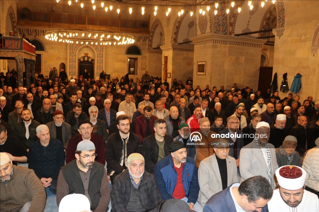 Amasya'da ilk teravih namazı kılındı
