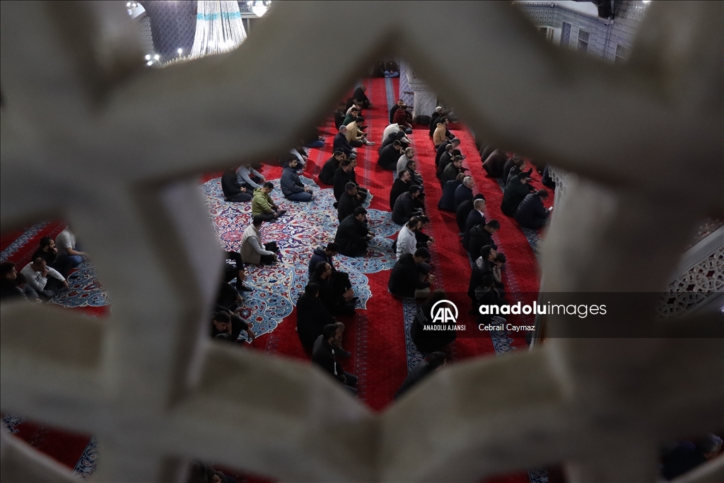 Şanlıurfa’da ilk teravih