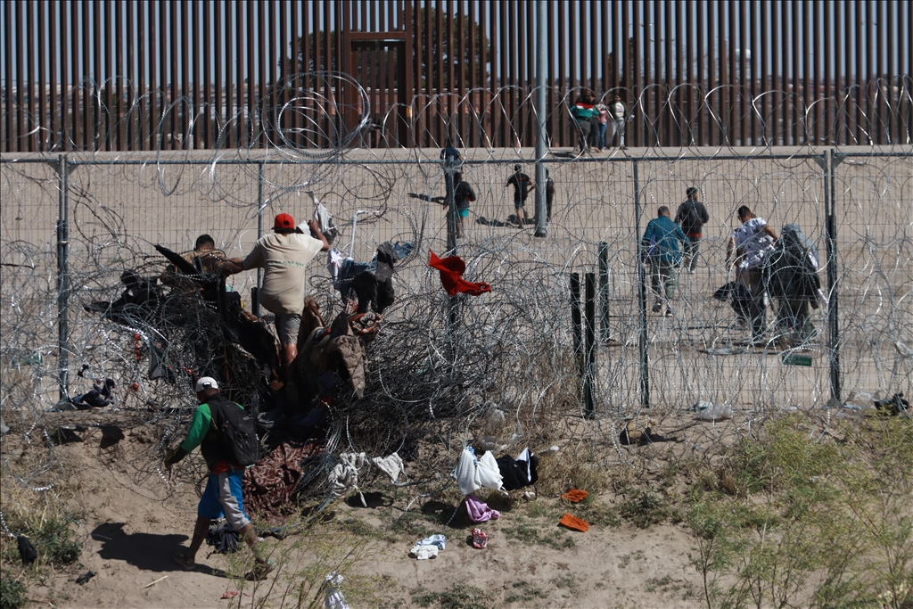ABD - Meksika sınırındaki göçmen krizi sürüyor