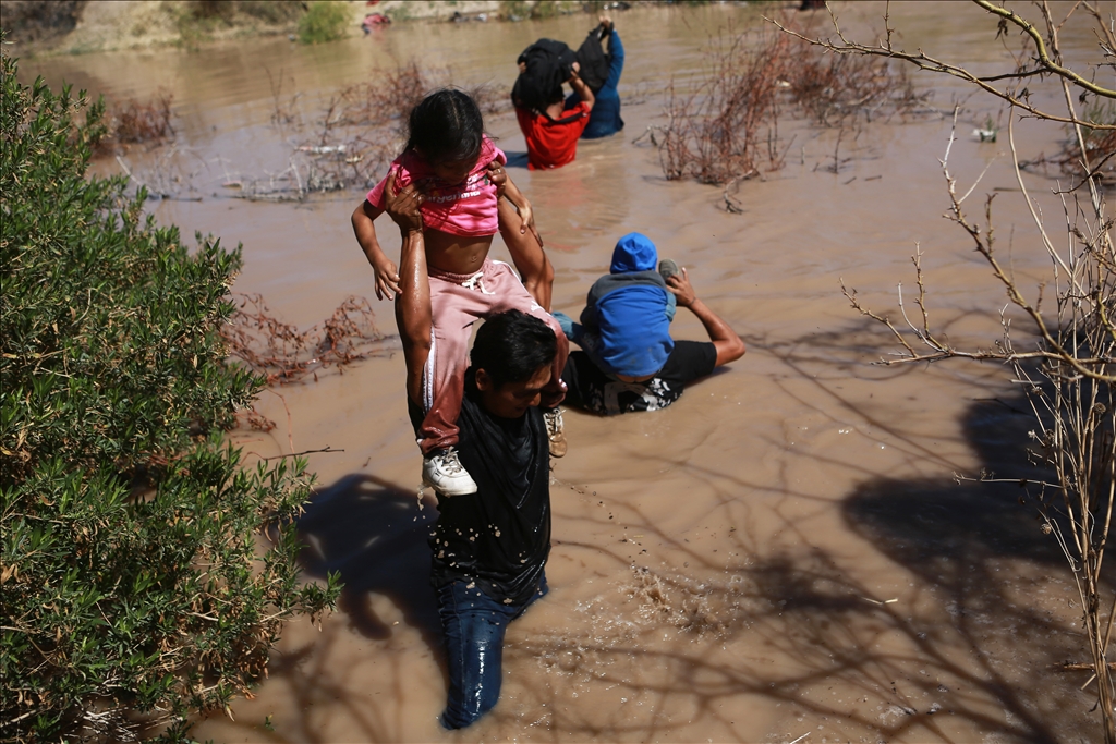 ABD - Meksika sınırındaki göçmen krizi sürüyor