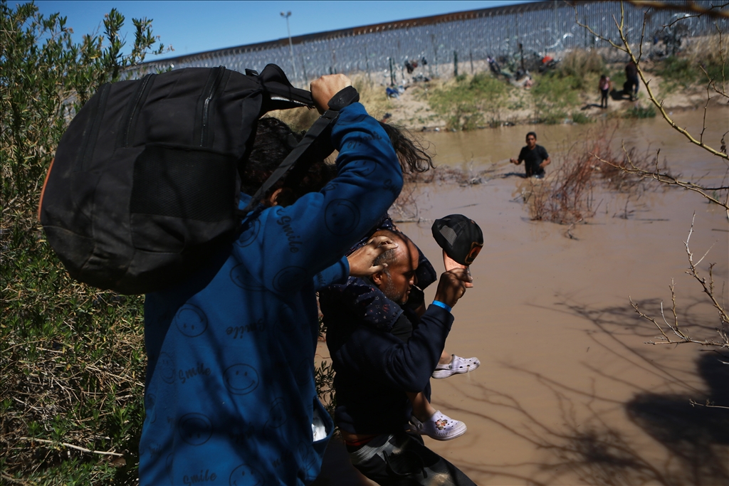 ABD - Meksika sınırındaki göçmen krizi sürüyor