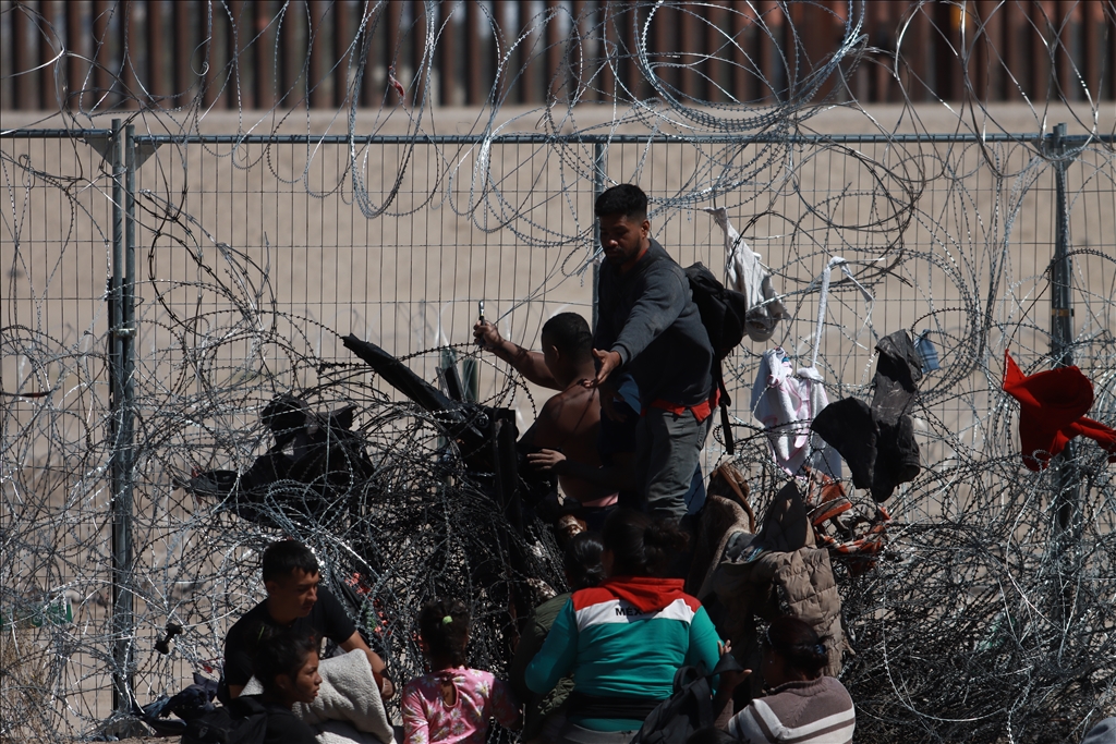 ABD - Meksika sınırındaki göçmen krizi sürüyor