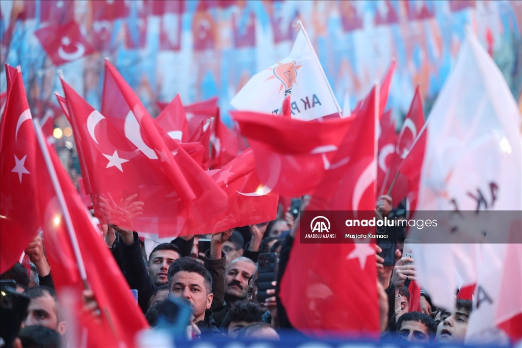 Cumhurbaşkanı ve AK Parti Genel Başkanı Erdoğan, Hakkari'de