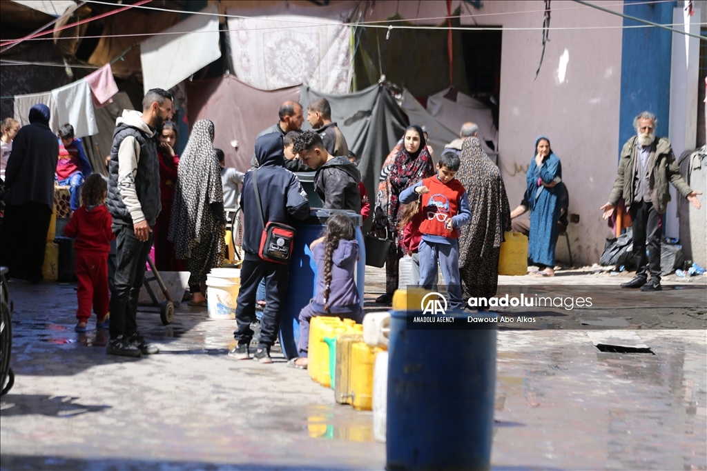 Water shortage continues in Gaza amid Israeli attacks