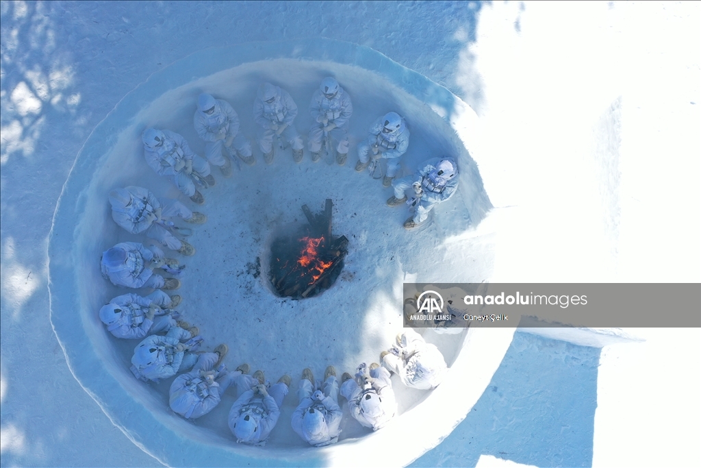 Karlı dağların erleri zorlu görevlere tatbikatlarla hazırlanıyor