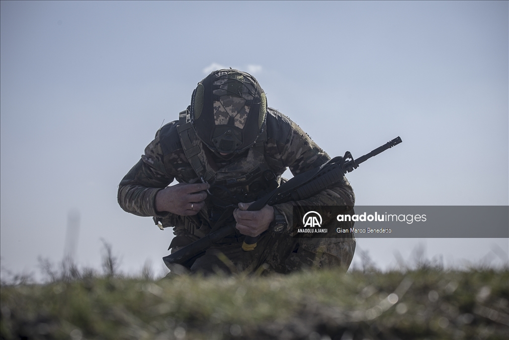 Ukrayna ordusu Herson Oblastı'nda askeri hazırlıklarını sürdürüyor