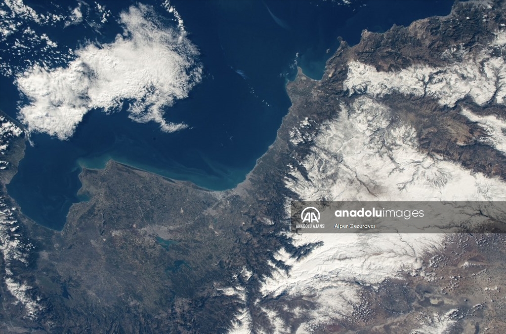 Türkiye'nin ilk astronotu Gezeravcı, uzaydan çektiği Adana fotoğraflarını paylaştı