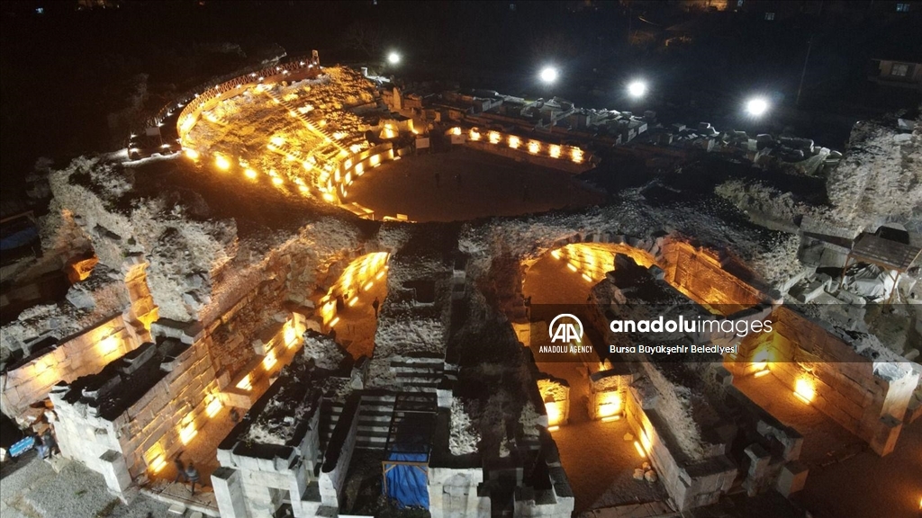 Римский театр Изник в турецкой провинции Бурса вновь открыт для посещений