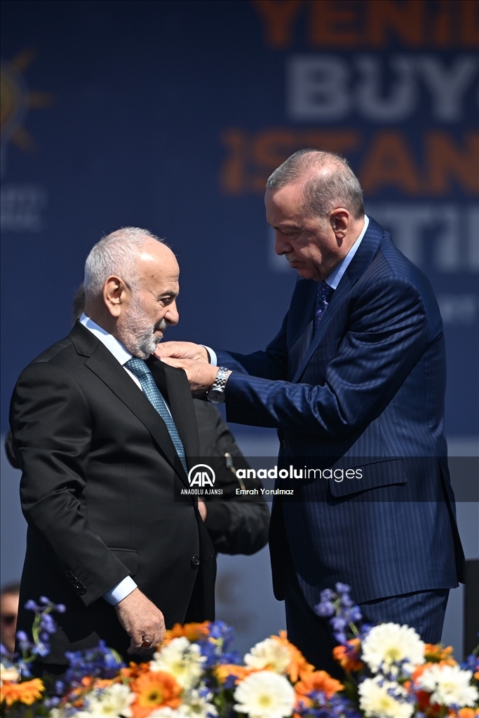 AK Parti’nin “Yeniden Büyük İstanbul Mitingi”