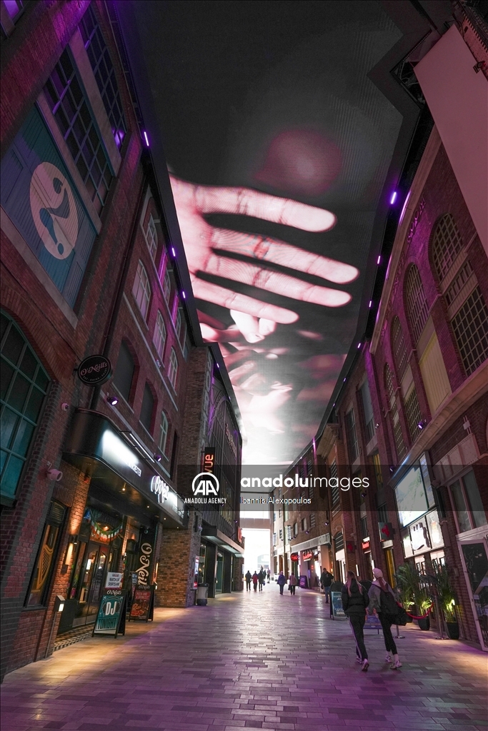 Самый большой светодиодный потолок в Европе представлен в Манчестере