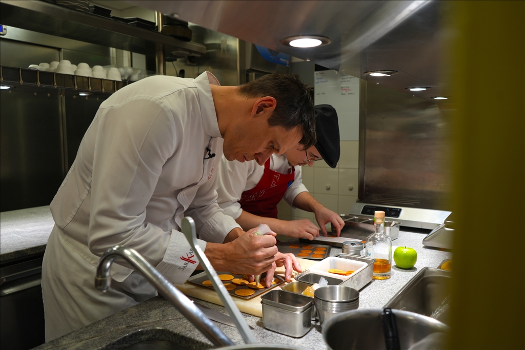 Michelin yıldızlı Fransız şef, şeker kullanmadan tatlı yemekler hazırlayabiliyor