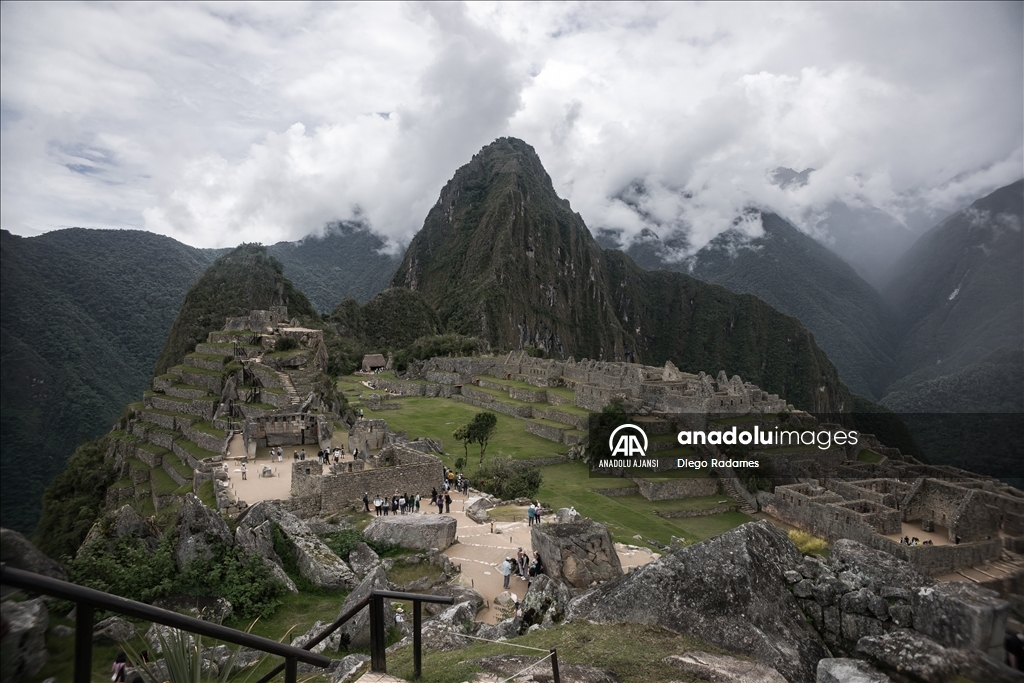 Peru'daki antik İnka şehri Machu Picchu