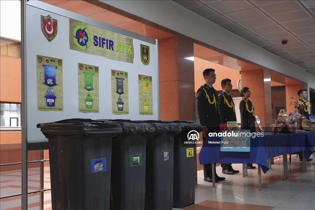 Milli Savunma Bakanlığı Sıfır Atık Projesi'ne kompost üretimiyle destek oluyor