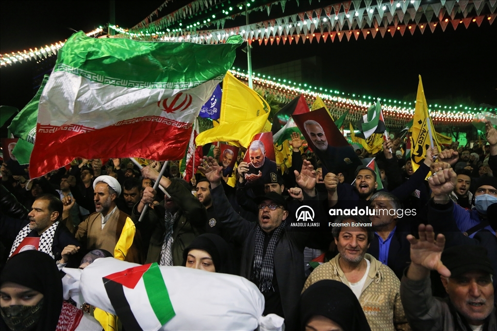 İran'ın Şam’daki diplomatik misyonuna düzenlenen saldırı Tahran'da protesto edildi