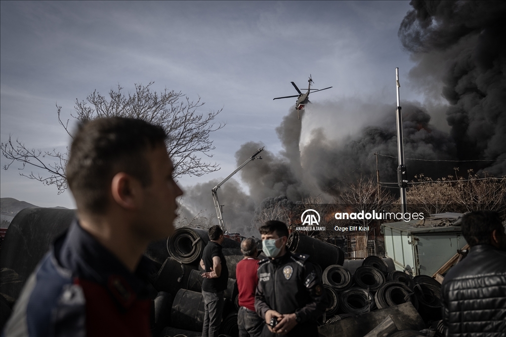 Ankara Hurdacılar Sanayi Sitesi'nde yangın çıktı