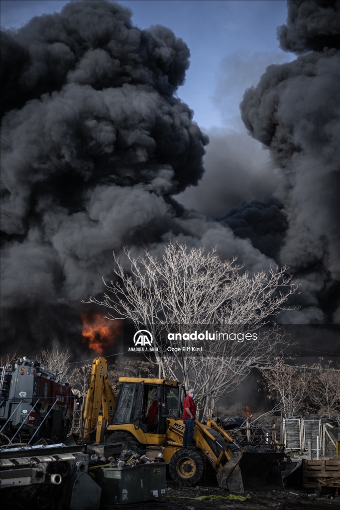 Ankara Hurdacılar Sanayi Sitesi'nde yangın çıktı