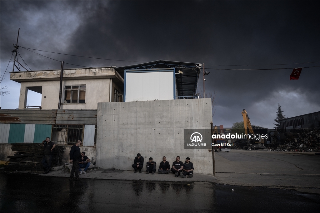 Ankara Hurdacılar Sanayi Sitesi'nde yangın çıktı